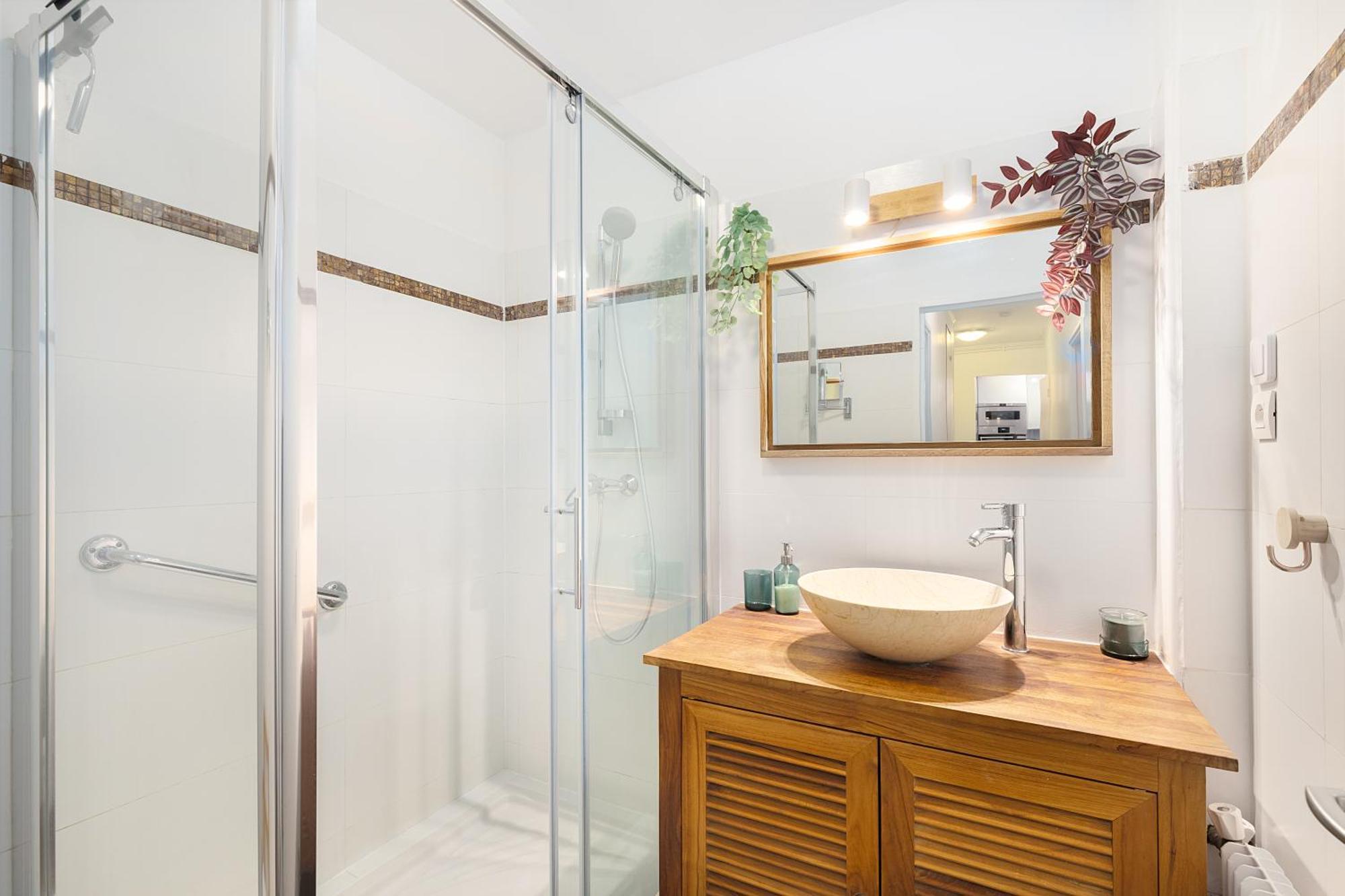 Апартаменты Cosy'N Paris - Parking Secure - Metro 14 - Wifi - Terrace - Premium Bedding Жантийи Экстерьер фото